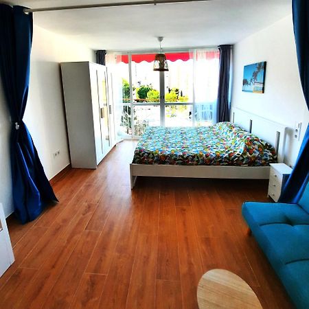Playmon Holiday Apartment เบนิดอร์ม ภายนอก รูปภาพ